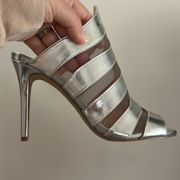 Daya by Zendaya - Picture 4 of 6